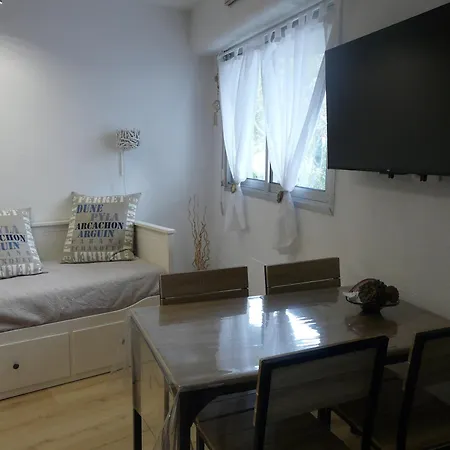 Pereire Bord De Апартаменты *